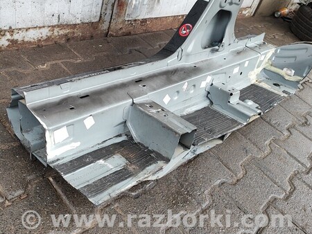 ФОТО Стойка кузова центральная для Mazda 6 GH (2007-2013) Чернигов