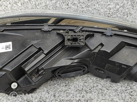 ФОТО Фара для Audi (Ауди) A4 V B9 - 8W (2015-) Чернигов