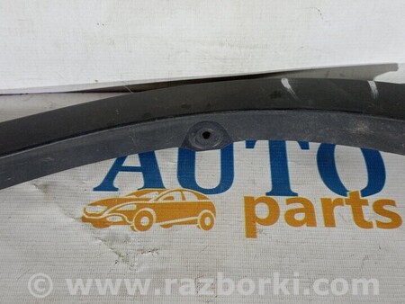 ФОТО Молдинги для Toyota Auris E180 (12-18) Чернигов
