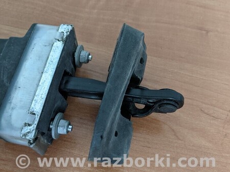 ФОТО Ограничитель двери для Land Rover Range Rover Vogue (2002-...) Чернигов