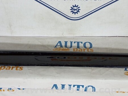ФОТО Молдинги для Audi (Ауди) Q5 I 8R (08-17) Чернигов