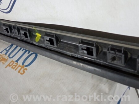 ФОТО Молдинги для Volkswagen Passat B8 (2014-2023) Чернигов