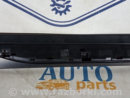 ФОТО Молдинги для Toyota Yaris (15-20) Чернігів