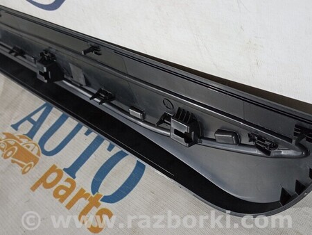 ФОТО Молдинги для Toyota Yaris (15-20) Чернігів