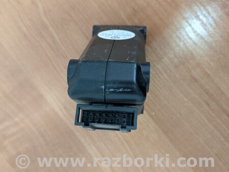 ФОТО Підсилювачі для Volkswagen Golf V Mk5 (03-08) Чернигов