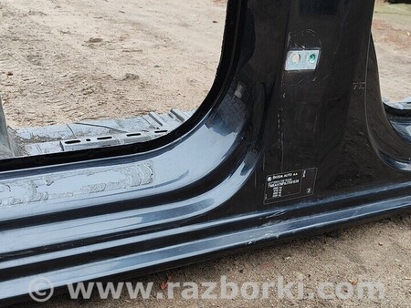 ФОТО Стойка кузова центральная для Skoda Superb Чернигов