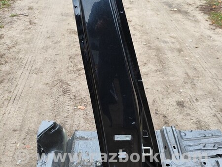 ФОТО Стойка кузова центральная для Skoda Superb Чернигов