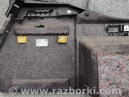 ФОТО Панель багажного отсека для Skoda Superb Чернигов