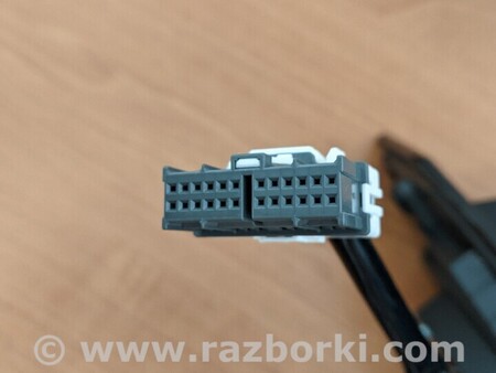 ФОТО Дзеркало бокове праве для Toyota Highlander (07-13) Чернігів