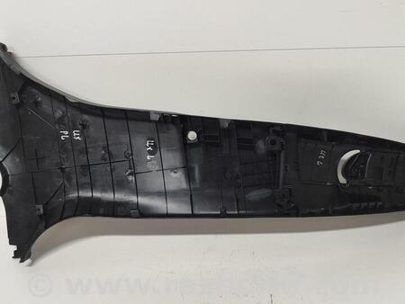 ФОТО Стойка кузова центральная для Lexus UX200 (2018-) Чернигов