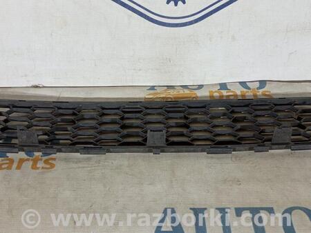 ФОТО Решітка радіатора для Toyota Corolla Verso (04.2004-03.2009) Чернигов