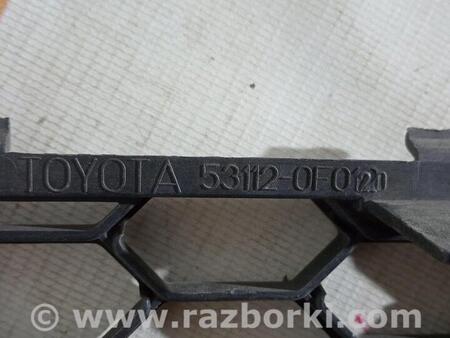ФОТО Решітка радіатора для Toyota Corolla Verso (04.2004-03.2009) Чернигов