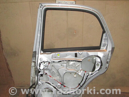 ФОТО No114 Б/у Двері задня права для (Хетчбек) для Suzuki SX4 I (06-14) Львів