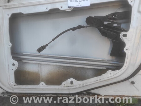 ФОТО Дверь передняя правая для Ford Fiesta (все модели) Львів