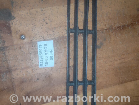 ФОТО Решетка бампера для Volkswagen Bora I A4 1J2/1J6 (98-05) Львів