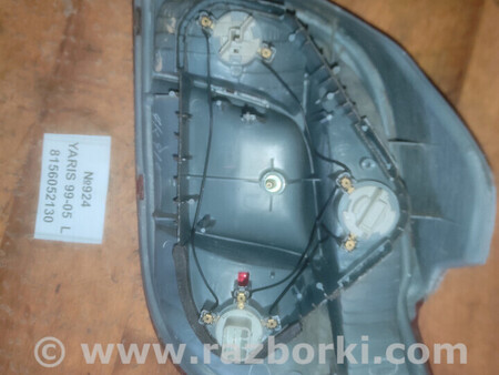 ФОТО №924 Ліхтар задній лівий 8156052130 для 99-05 для Toyota Yaris (05-11) Львів