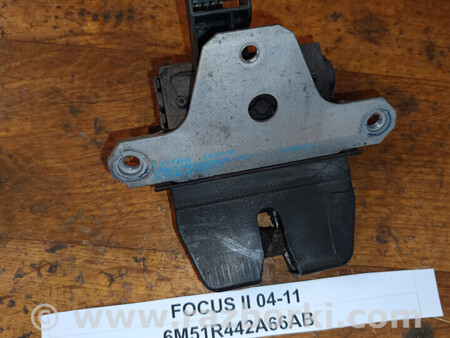 ФОТО Замок крышки багажника для Ford Focus (все модели) Львів