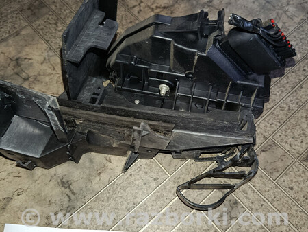 ФОТО Замок двери передней правой для Ford Focus (все модели) Львів
