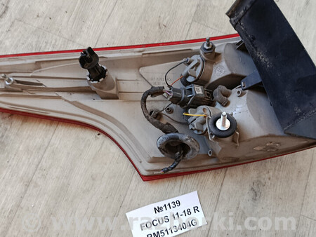 ФОТО Фонарь крышки багажника RH для Ford Focus (все модели) Львів