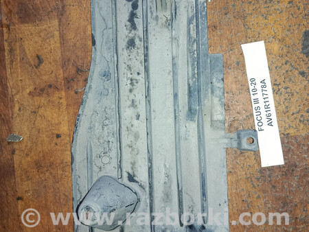ФОТО Захист кузова правий AV61R11778A для III 10-20 для Ford Focus (все модели) Львів