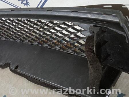 ФОТО Решітка радіатора для Toyota Auris E180 (12-18) Чернигов