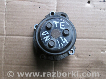 ФОТО Водяний насос помпа для Nissan Note E11 (2006-2013) Львів