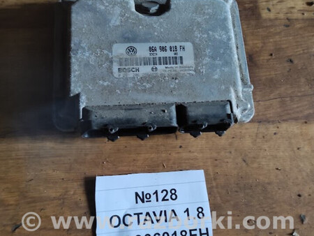 ФОТО Блок управління двигуном для Skoda Octavia A5 II 1Z (04-13) Львів