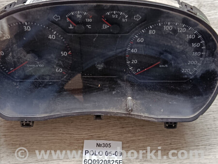 ФОТО Панель приборов для Volkswagen Polo Львів