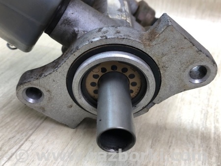 ФОТО Головний гальмівний циліндр для Toyota Sequoia (01-07) Київ