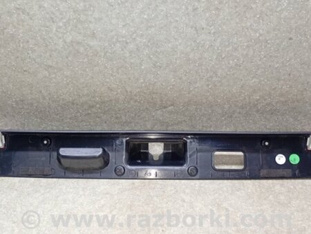 ФОТО Накладка кришки багажника для Mercedes-Benz S-CLASS W221 (06-13) Київ