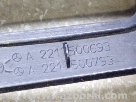 ФОТО Накладка кришки багажника для Mercedes-Benz S-CLASS W221 (06-13) Київ