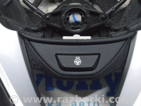 ФОТО Накладка руля под подогрев с кнопкой 02 для BMW X3 III G01 (17-24) Одеса