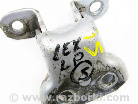 ФОТО Петля двери передней левой низ для Lexus IS250/350 II XE20 (05-13) Київ