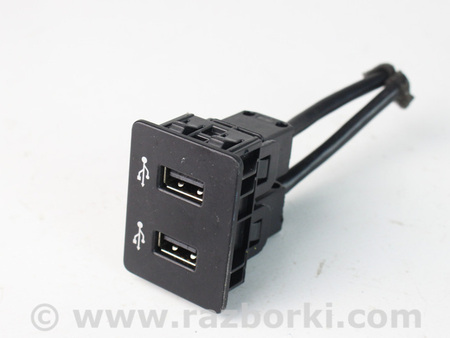 ФОТО Блок USB AUX для Mitsubishi Eclipse Cross (17-20) Київ