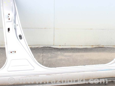 ФОТО Порог правый со стойками (A-B) для Toyota Corolla E16/E17 (2012-2018) Київ
