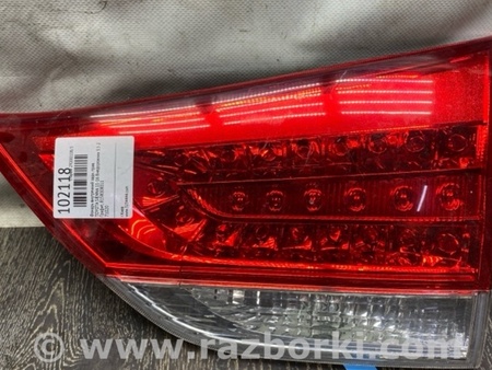 ФОТО Ліхтар внутрішній для Toyota Sienna (11-16) Київ