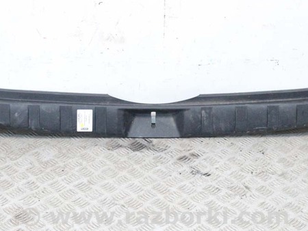 ФОТО Накладка замка крышки багажника для Subaru Forester SH S12 (08-12) Київ