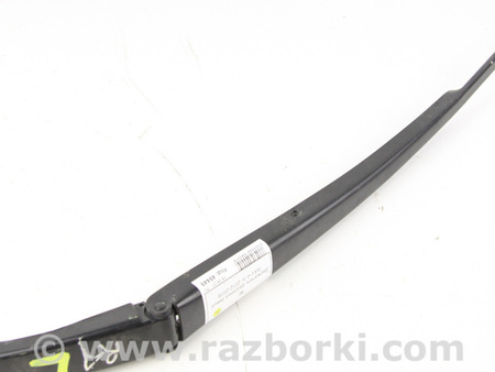 ФОТО Держатель дворника левый для Toyota RAV-4 IV (XA40) (12-18) Київ