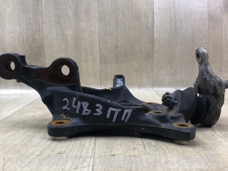 ФОТО Кулак поворотний для Toyota Camry 70 XV70 (17-23) Київ