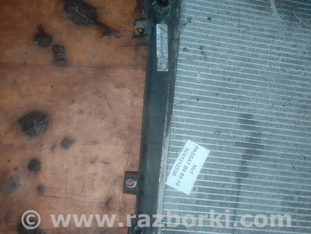 ФОТО Радіатор охолодження двигуна Passat B6 для Volkswagen Golf (різні не сортовані) Львів
