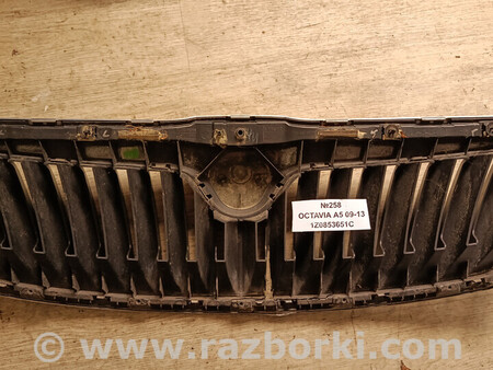 ФОТО Решітка радіатора для Skoda Octavia A5 II 1Z (04-13) Львів