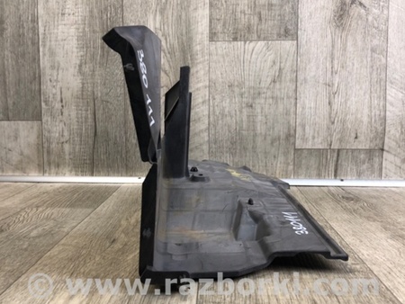 ФОТО дефлектор радіатора для Nissan Sentra B17 (12-19) Київ
