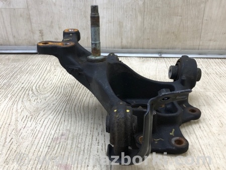 ФОТО Цапфа для Toyota Camry 70 XV70 (17-23) Київ