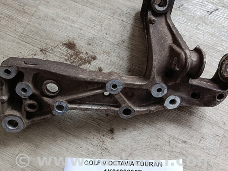 ФОТО Кронштейн передньої балки Volkswagen Golf V Touran. Skoda Octavia для Volkswagen Touran I 1T1, 1T2, 1T3 (03-15) Львів