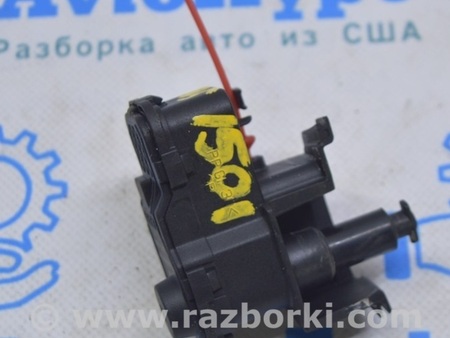 ФОТО Замок лючка бензобака для Audi (Ауди) Q5 I 8R (08-17) Одеса