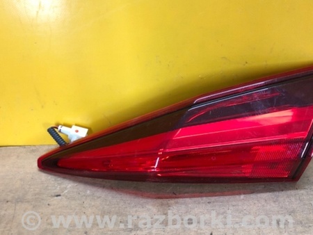ФОТО Ліхтар внутрішній для Honda Civic X cедан FC1/FC2/FC3/FC4 (15-22) Київ