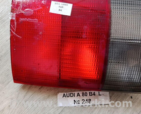 Ліхтар задній лівий кришки багажника b4 Audi (Ауди) 80 B3/B4 (86-95)