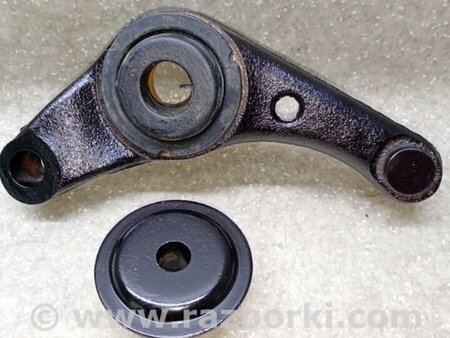 ФОТО Подушка редуктора для Toyota Tundra II дорест XK50 (07-13) Київ