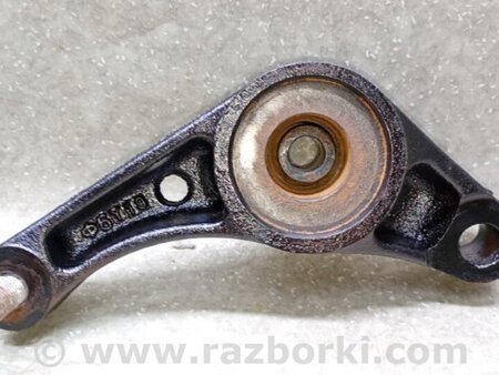 ФОТО Подушка редуктора для Toyota Tundra II дорест XK50 (07-13) Київ