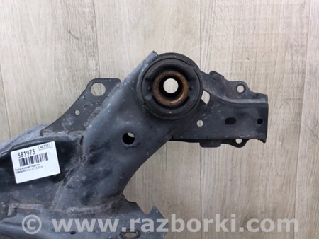 ФОТО Балка передньої підвіски для Honda Crosstour (2009-2015) Київ